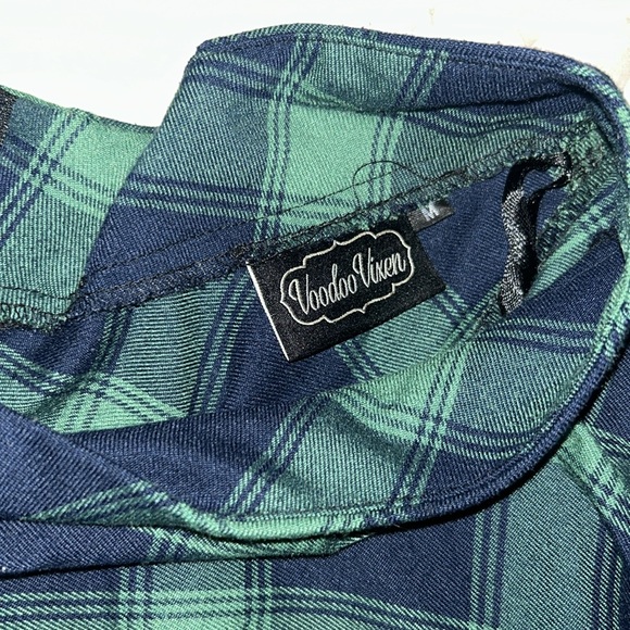 Voodoo Vixen full skirt, size medium - Picture 3 of 7